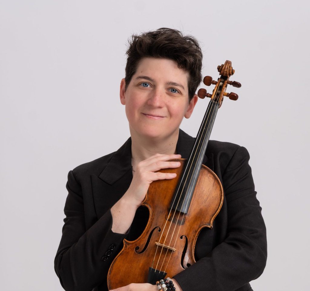 Kinga Ujszászi