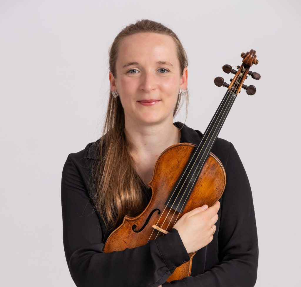 Annie Gard